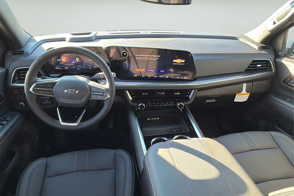 New 2026 Summit White Chevrolet RST image 20