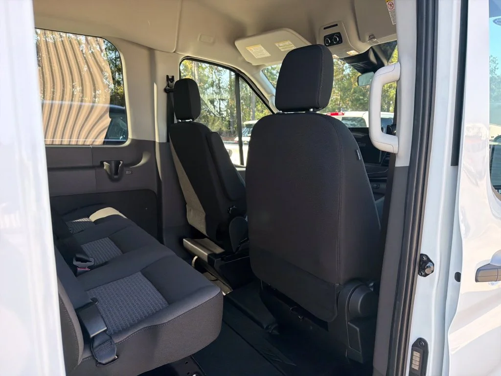 New 2027 Oxford White Ford Passenger Van XL image 8