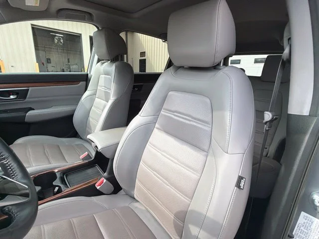 Used 2022 Silver Honda Touring image 20