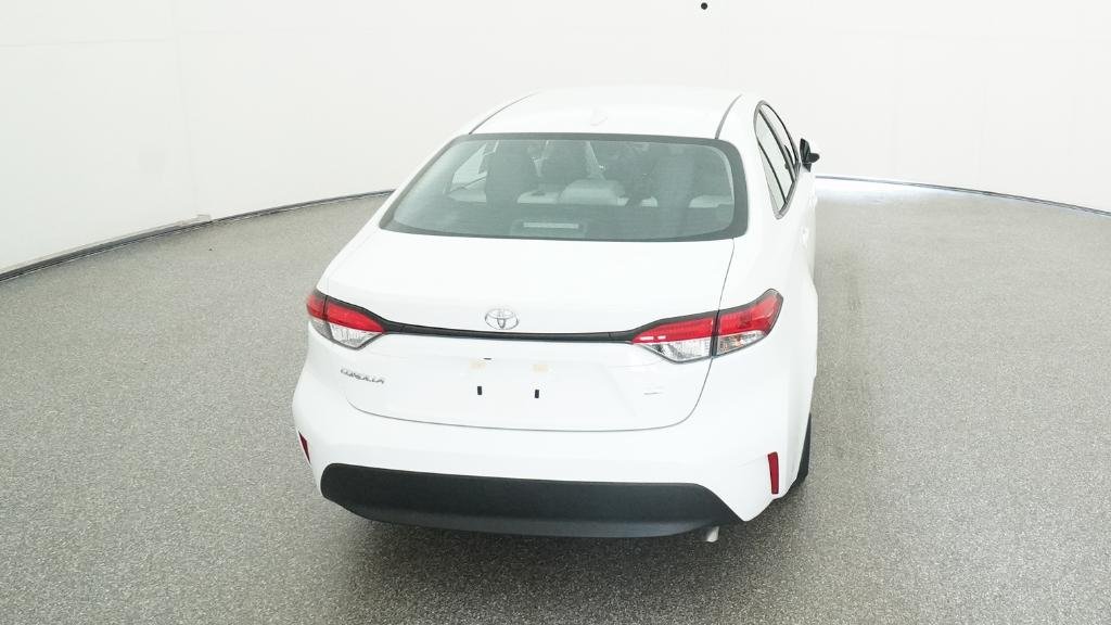 New 2025 Ice Cap Toyota LE image 8