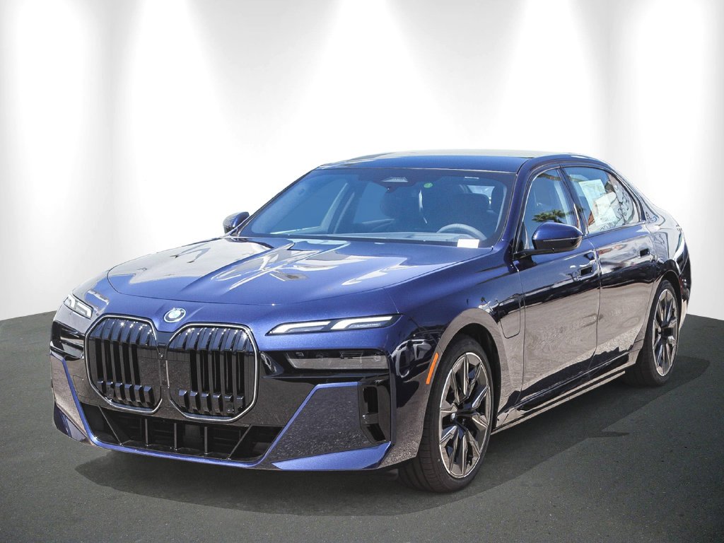2026 BMW 7 Series photo 3
