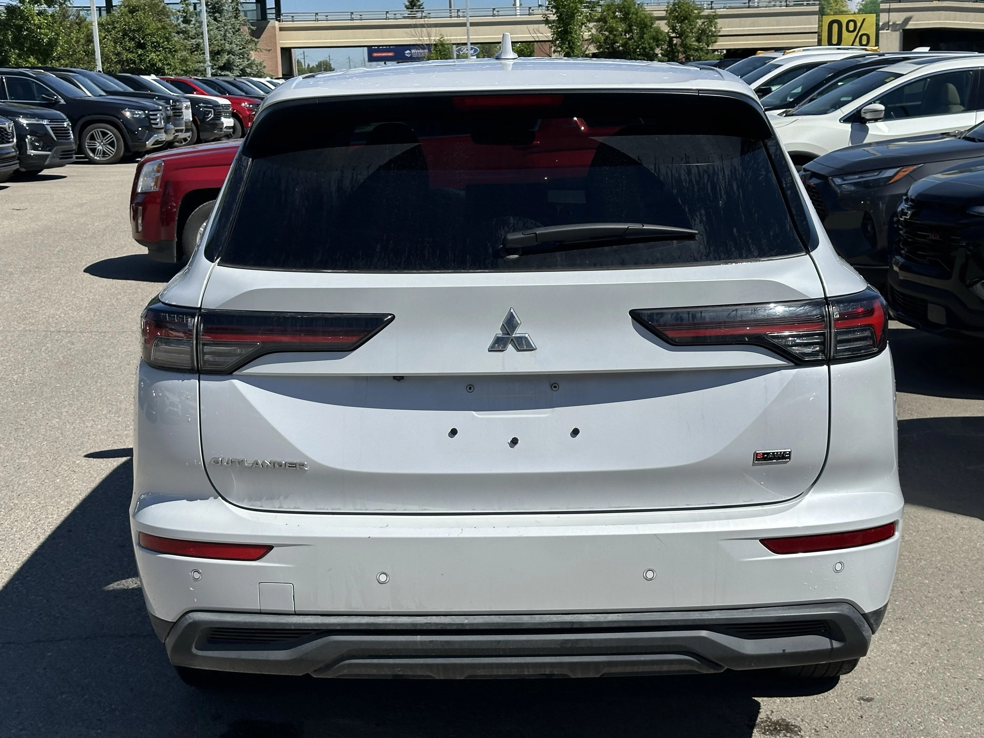 Certified Used 2025  Mitsubishi ES image 5