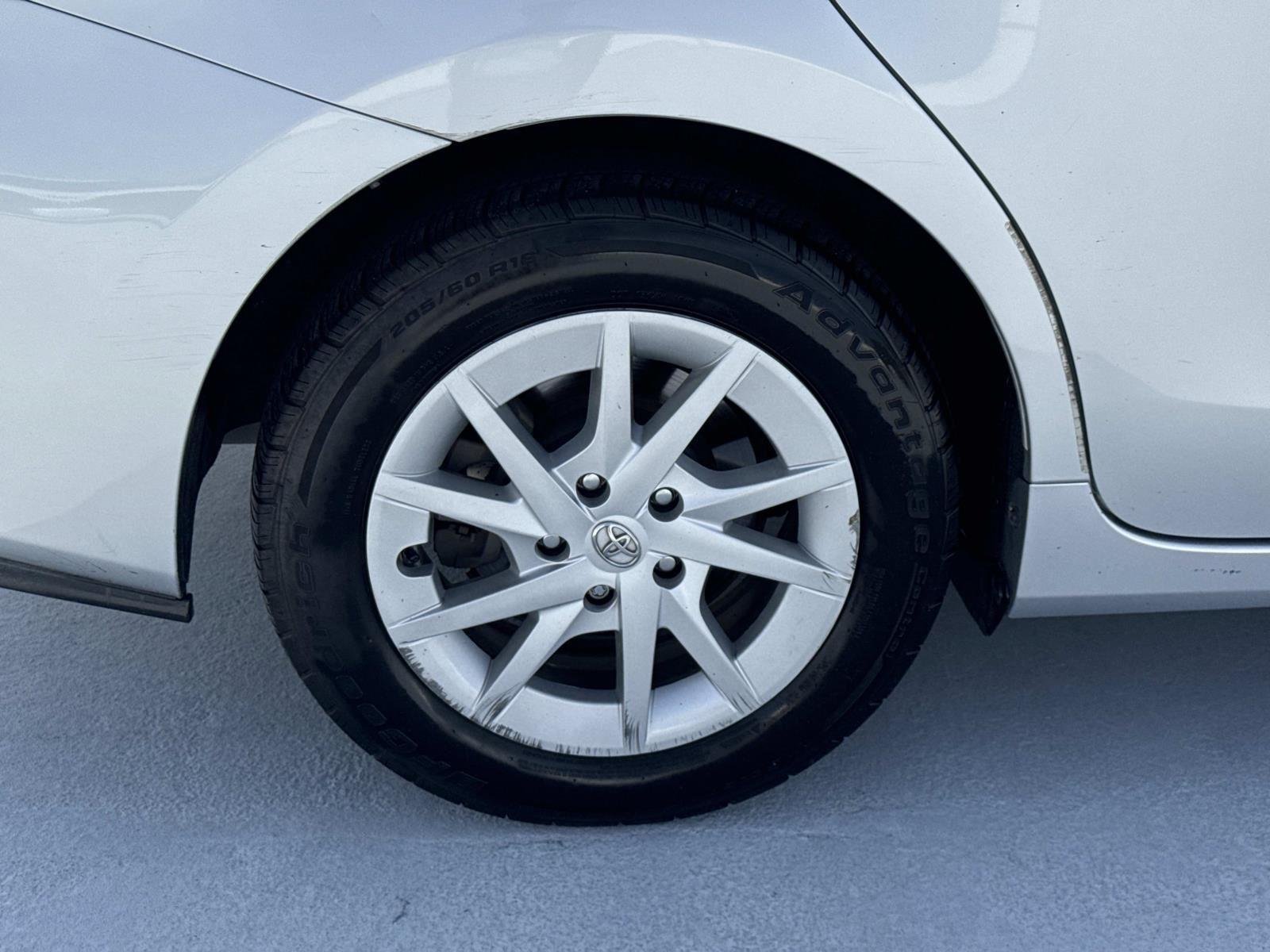 Used 2015 Classic Silver Metallic Toyota Three image 6