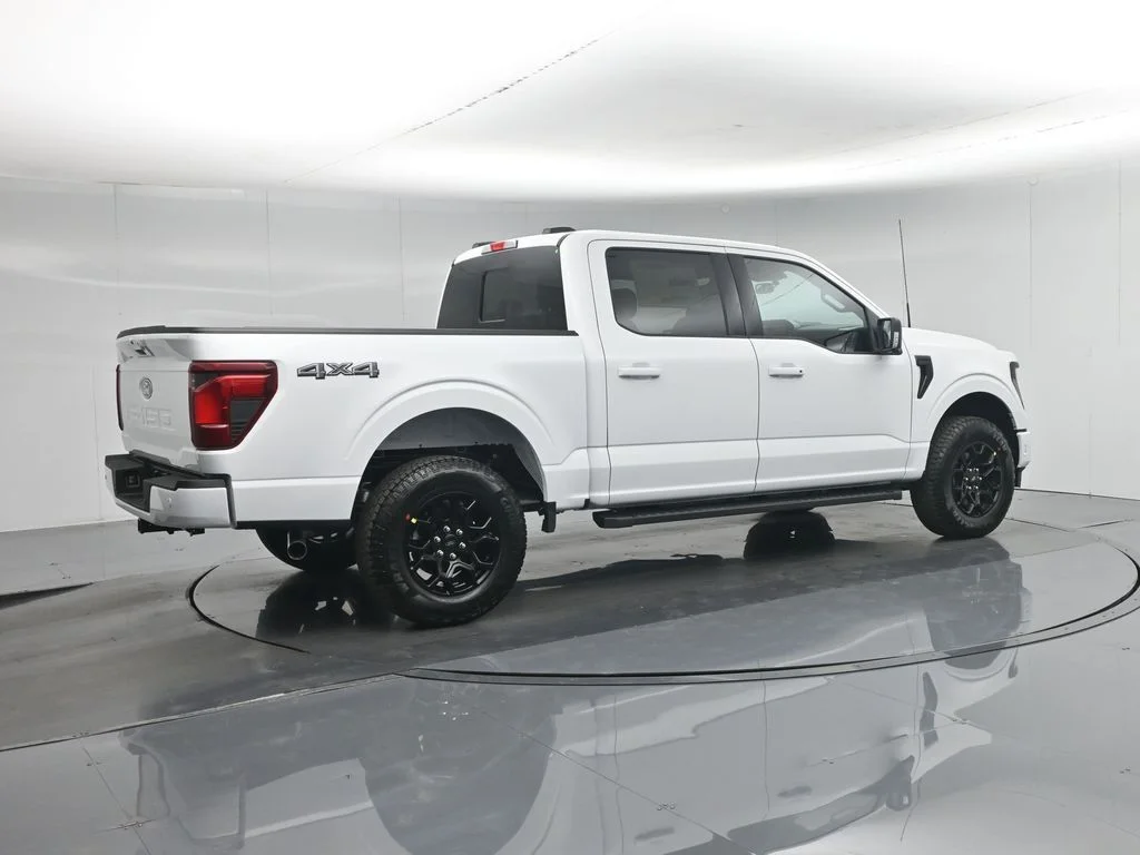 New 2026 White Ford XLT image 29