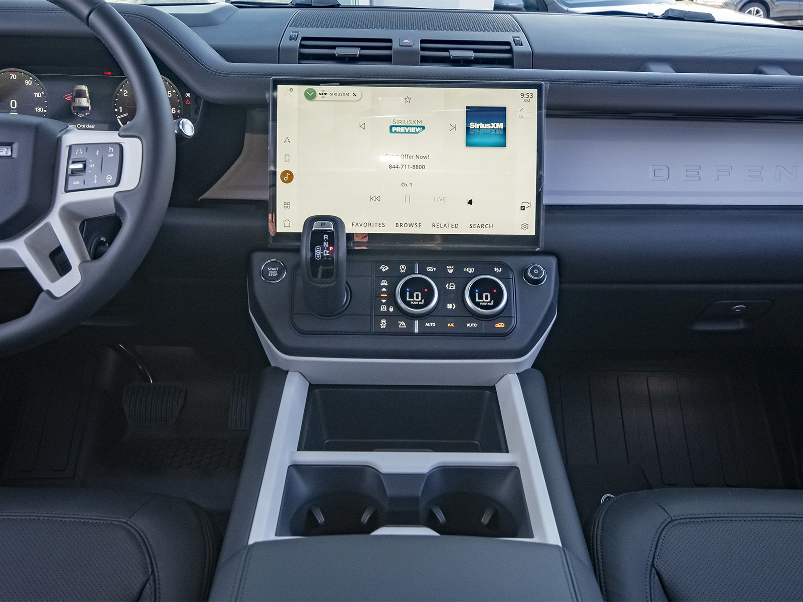 New 2026 Fuji White Land Rover X-Dynamic SE image 40