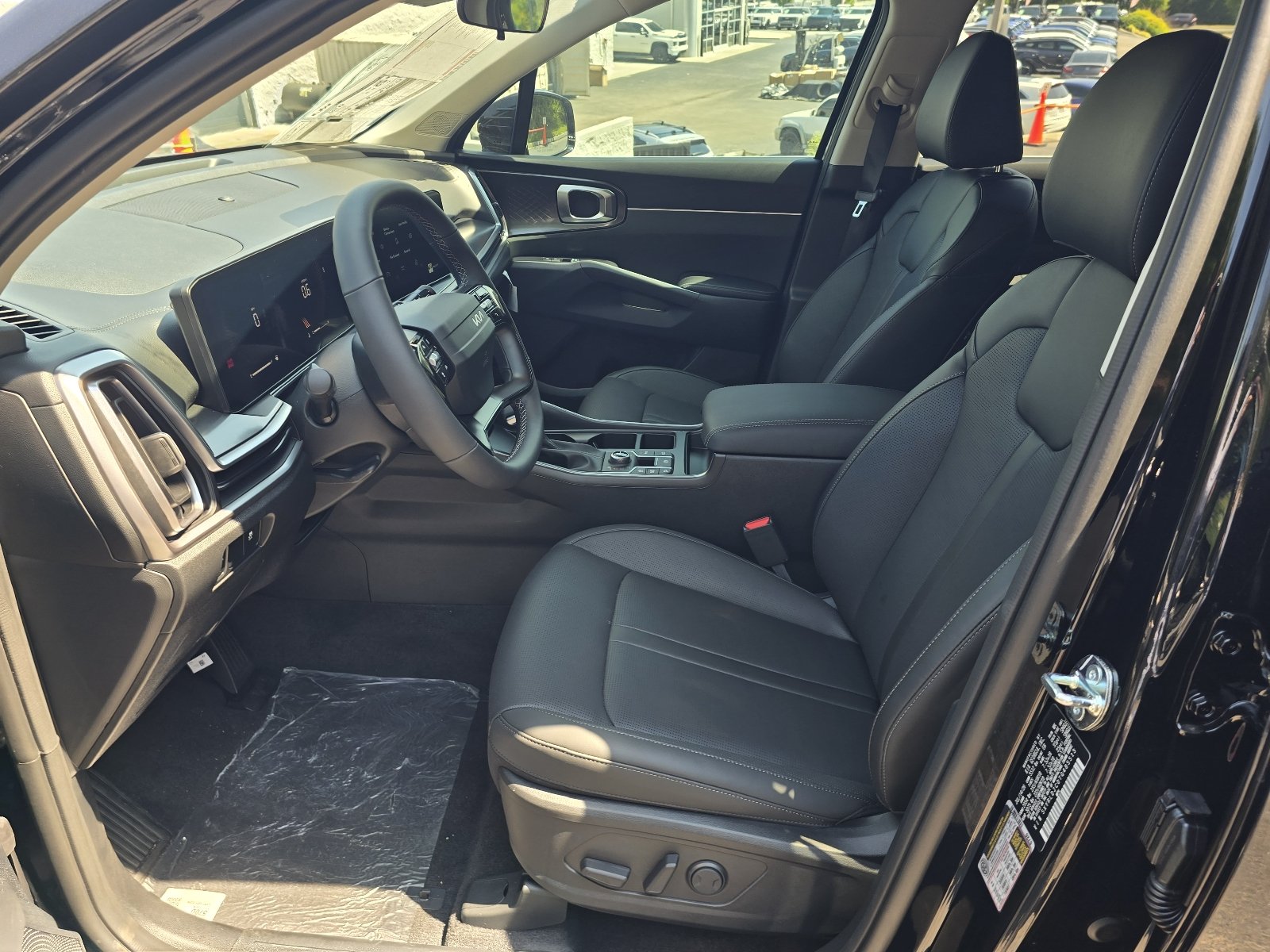 New 2026 Ebony Black Kia S image 5