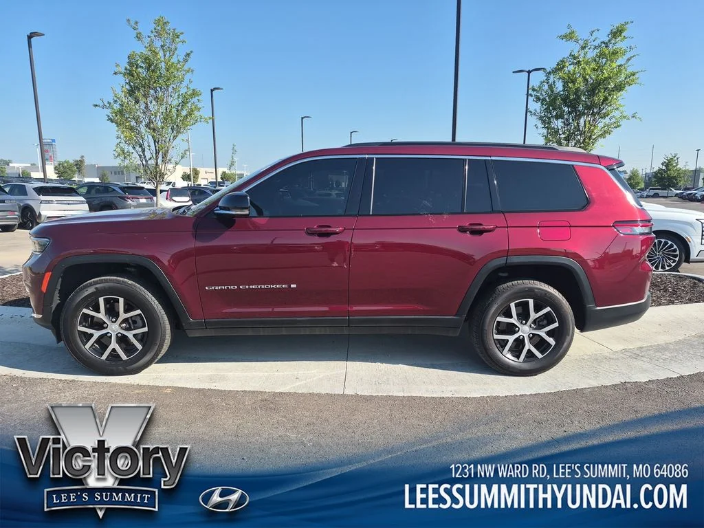 Used 2024 Jeep Grand Cherokee L Limited with VIN 1C4RJKBG2R8564919 for sale in Kansas City