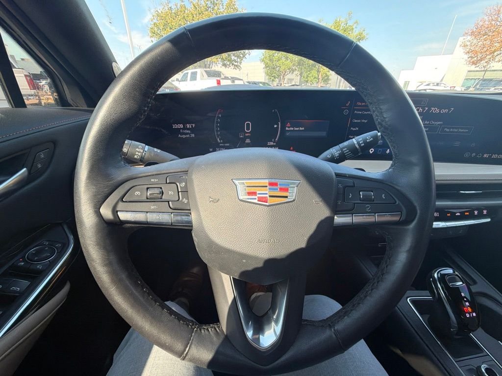 Used 2024 White Cadillac Premium Luxury image 14