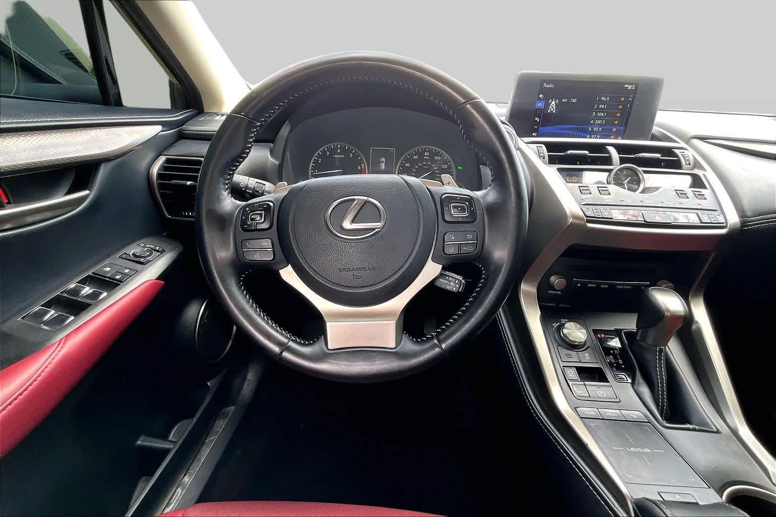 Used 2021 Eminent White Pearl Lexus  image 6