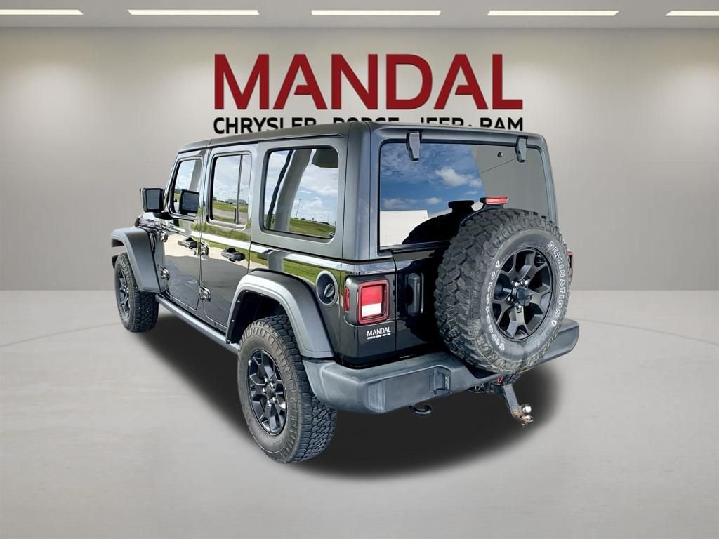 Used 2022 Black Jeep Unlimited Willys image 7