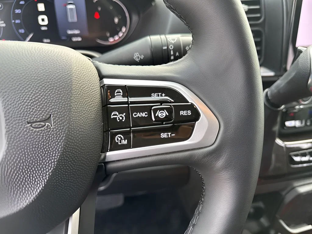 2025 RAM ProMaster Window Van Base - Photo 35