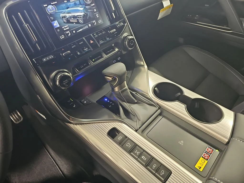 New 2026 Ultra White Lexus F SPORT HANDLING image 24