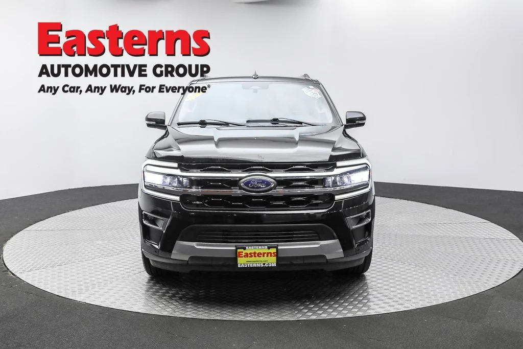 Used 2023 Black Ford Limited image 2