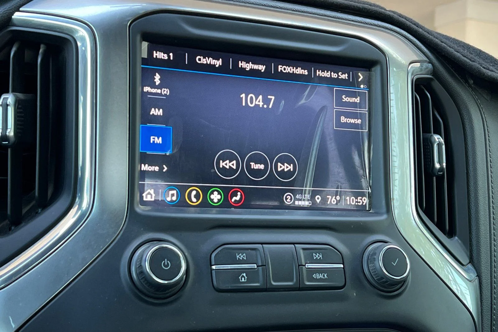 Used 2022 Green Chevrolet LTZ image 17