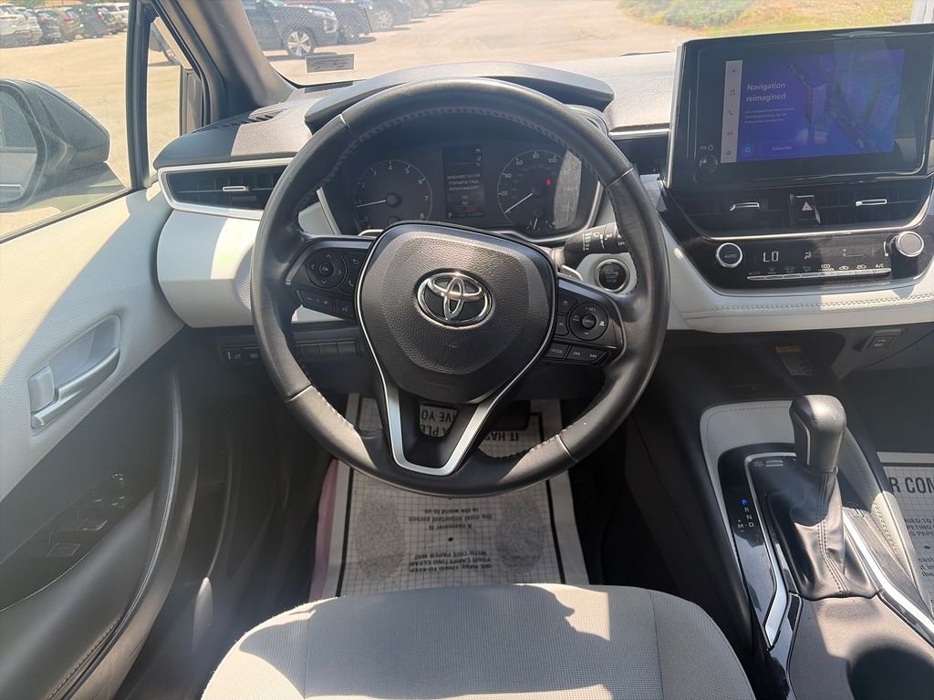 2024 Toyota Corolla Hatchback SE - Photo 14