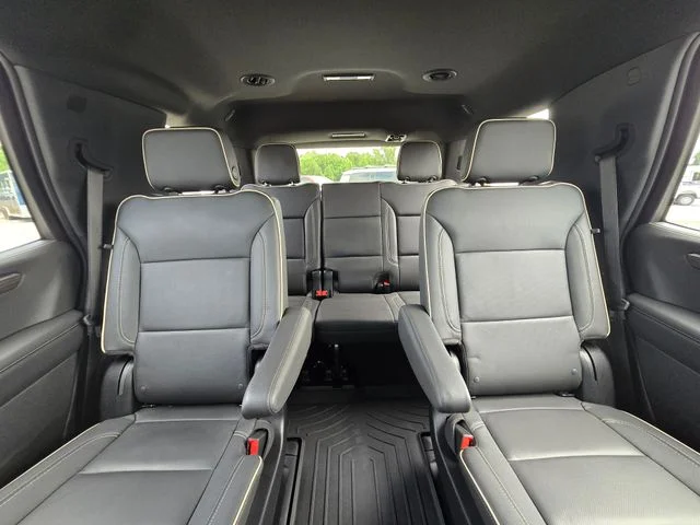 Used 2025 Beige Chevrolet Premier image 20