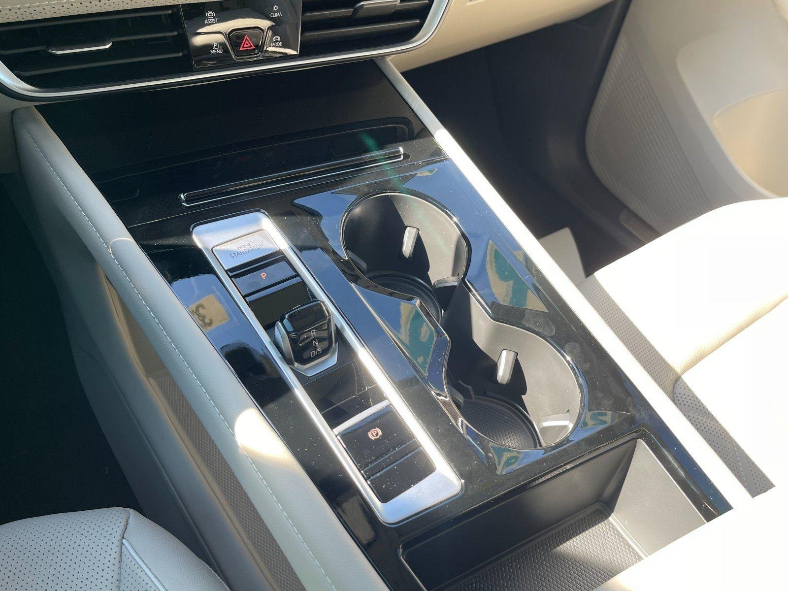 New 2026 Pure Gray Volkswagen 2.0T SEL Premium R-Line image 27