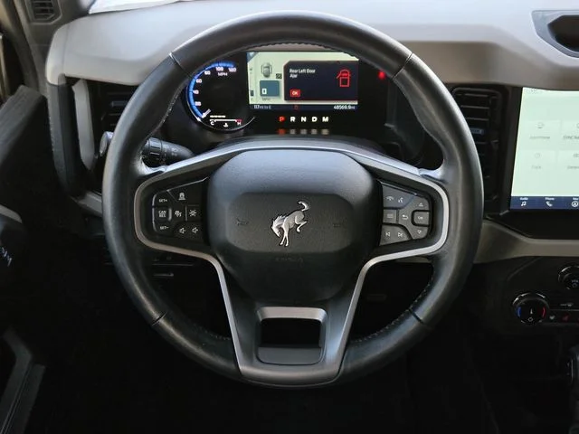 Used 2022 White Ford Wildtrak image 23