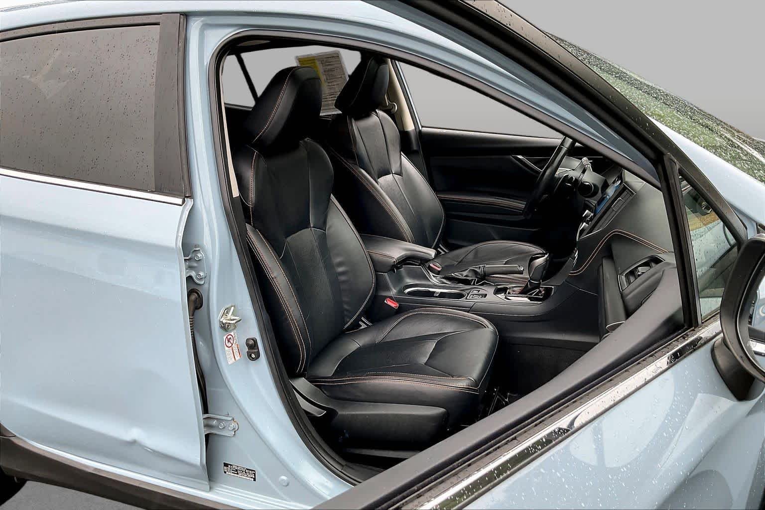 Used 2019 Cool Gray Khaki Subaru Limited image 9