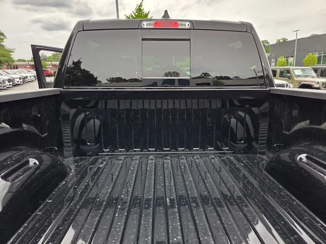 New 2026 Diamond Black Crystal Pearl-Coat Exterior Paint RAM Warlock image 26