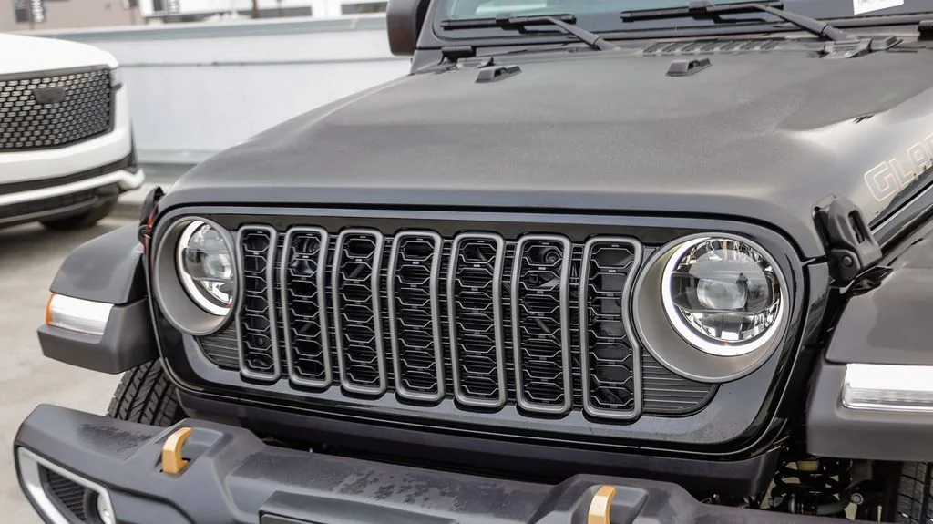 New 2026 Black Jeep 85th Anniversary Edition image 6
