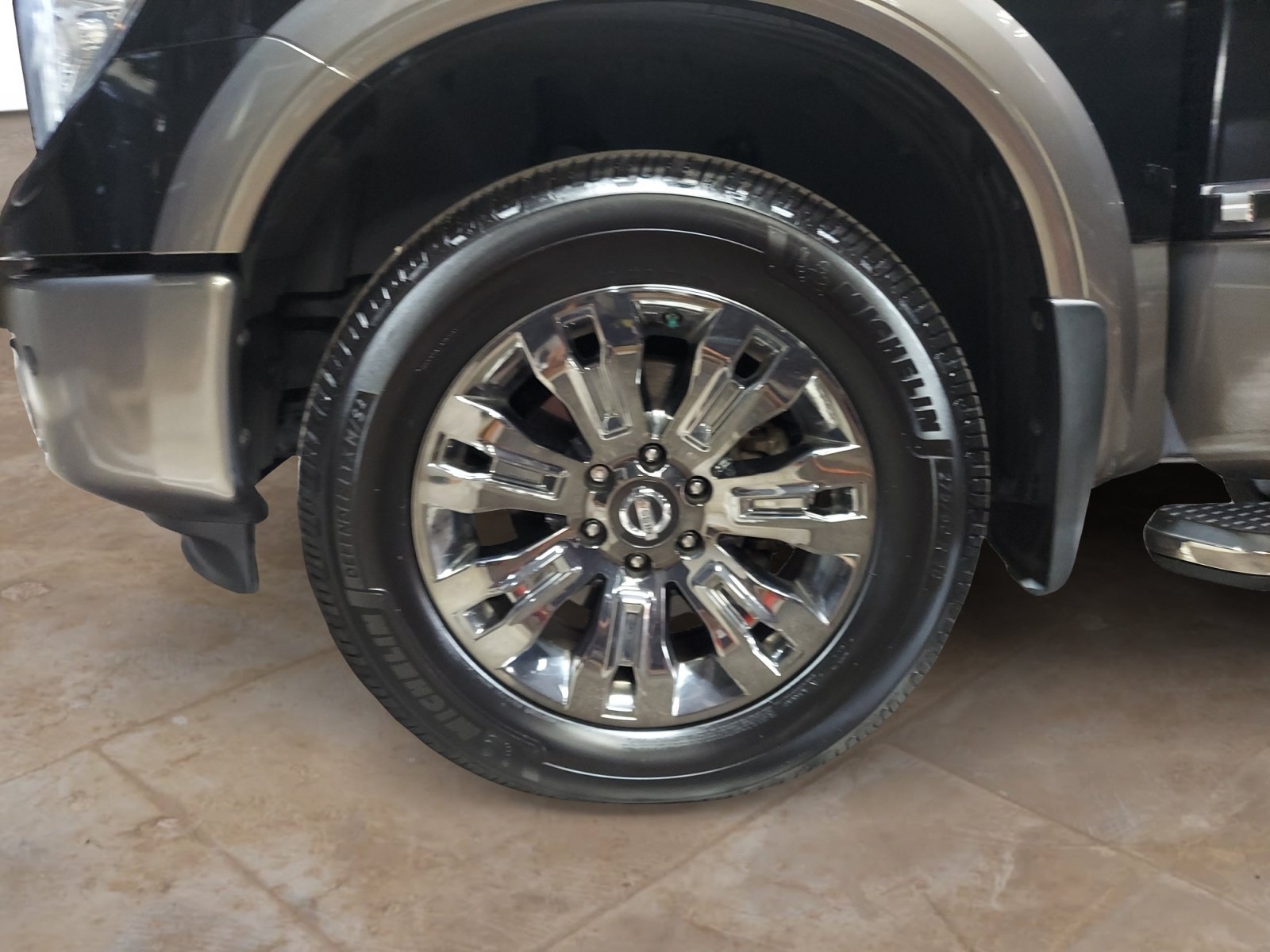 Used 2019 Magnetic Black Metallic Nissan Platinum Reserve image 30