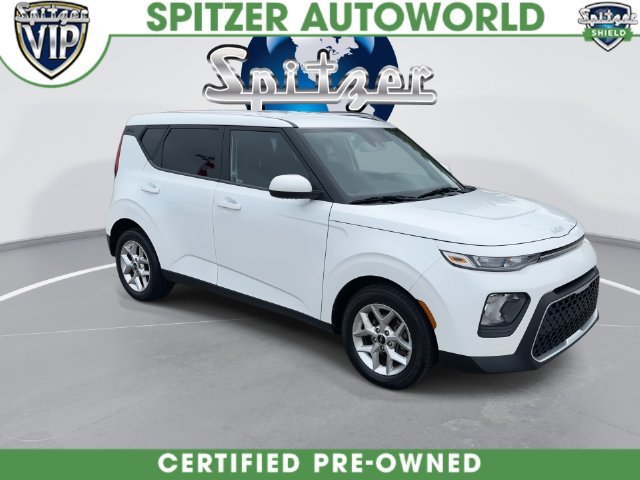 Used 2022 Kia Soul LX with VIN KNDJ23AU2N7161109 for sale in Parma, OH