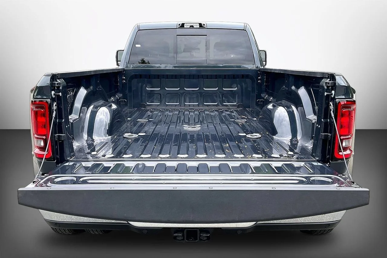 New 2026 Forged Blue Metallic Exterior Paint RAM Tradesman image 24