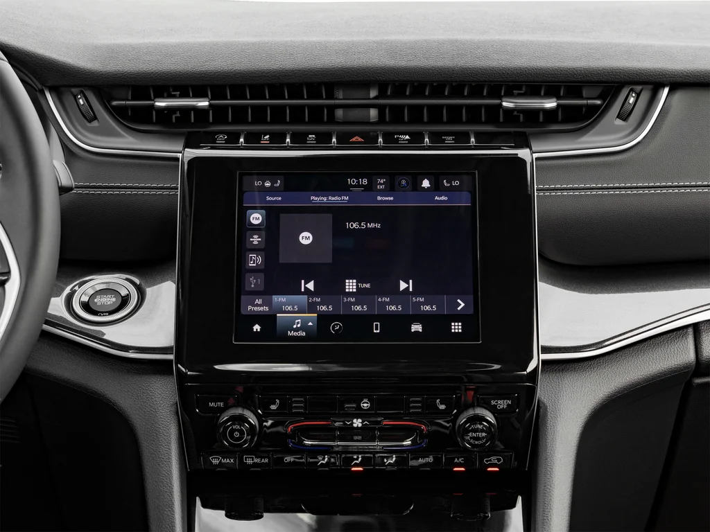 Used 2022 Gray Jeep Limited image 22