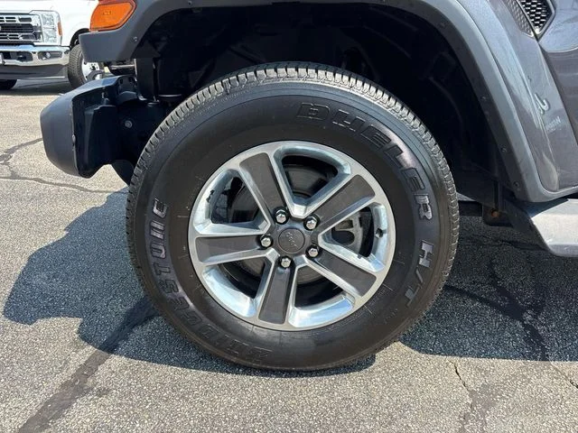 Used 2020 Gray Jeep Unlimited Sahara image 11