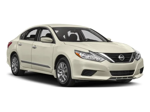 Used 2017 Pearl White Nissan 2.5 SV image 9