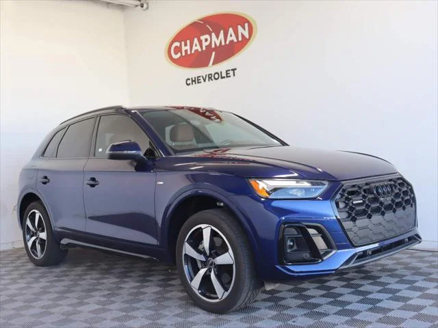 2023 Audi Q5 45 Premium Plus's photo