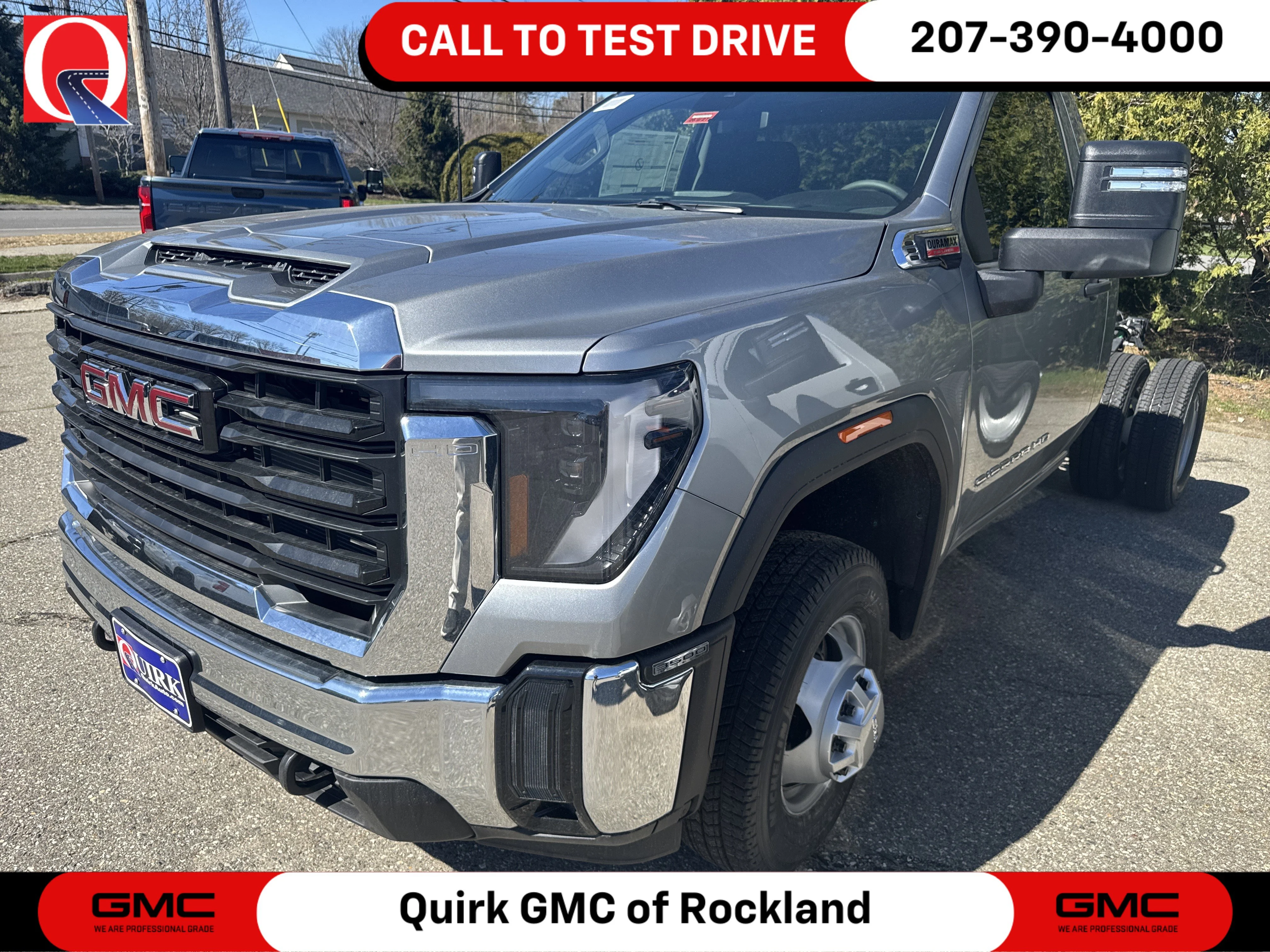 2026 GMC Sierra 4WD Regular Cab Chassis LWB Pro's photo