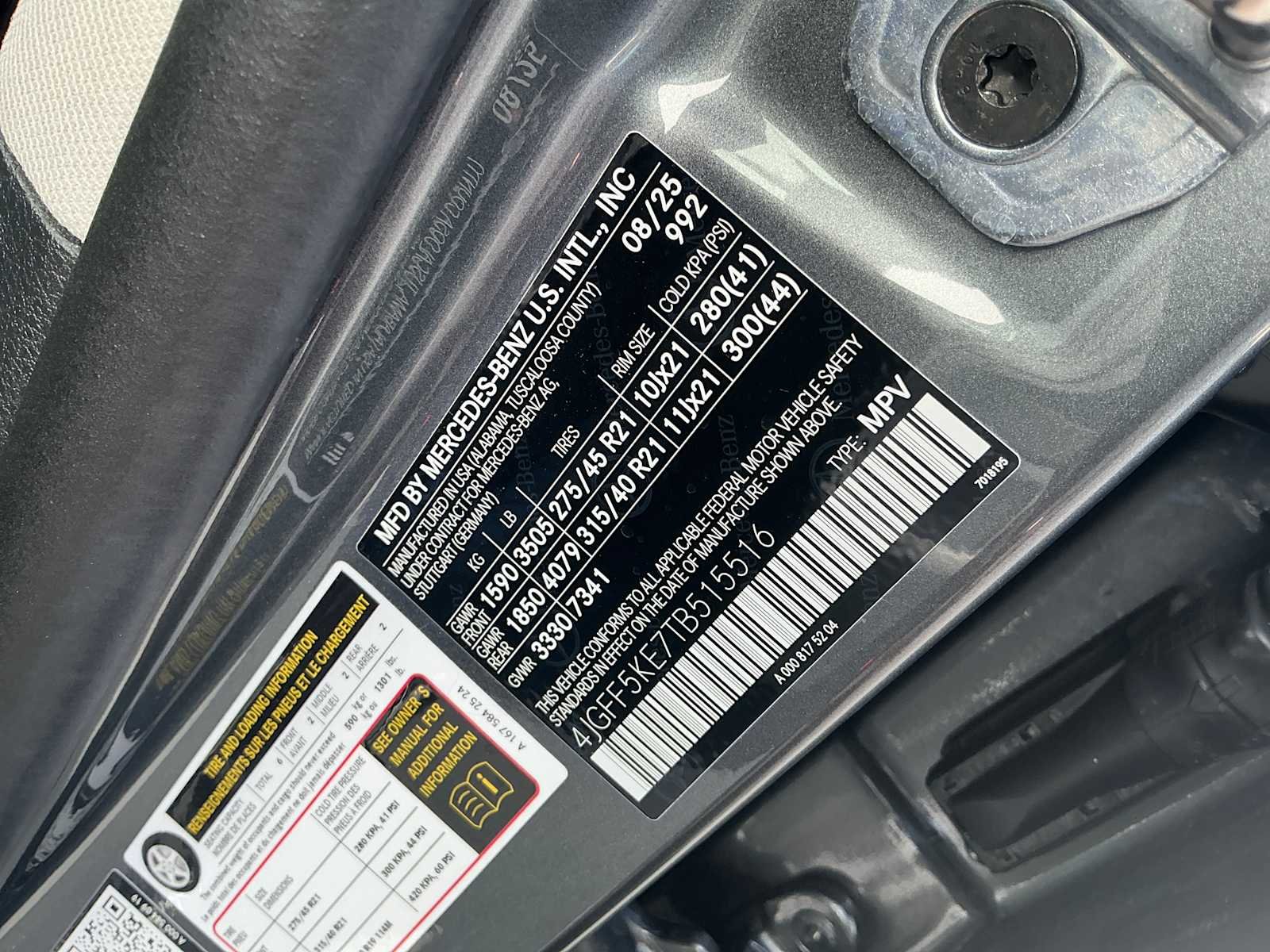 Certified Used 2026 Selenite Grey Metallic Mercedes-Benz GLS 450 image 28