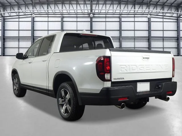 New 2026 Platinum White Pearl Honda RTL image 3