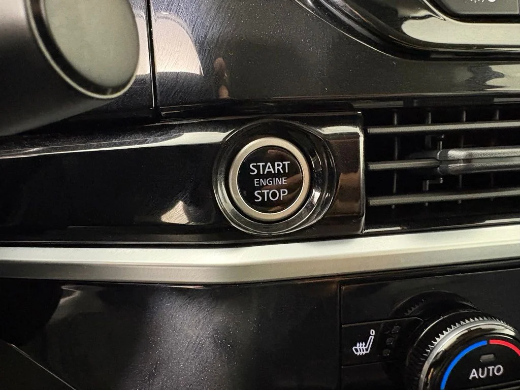 Used 2024 Silver Nissan SV image 28