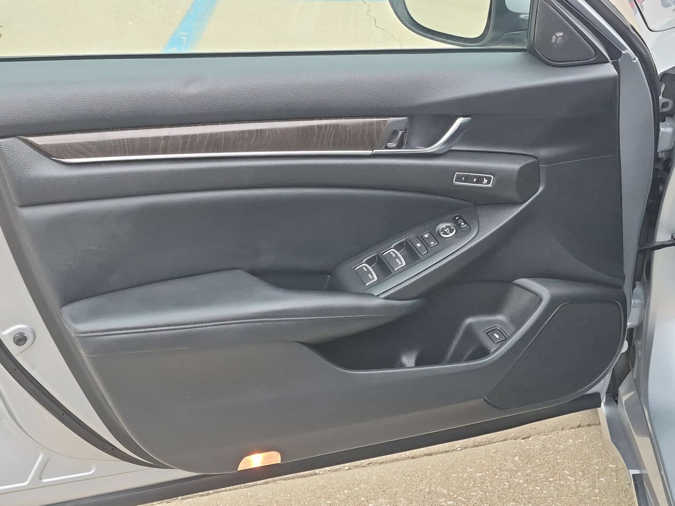 2018 Honda Accord Touring - Photo 12