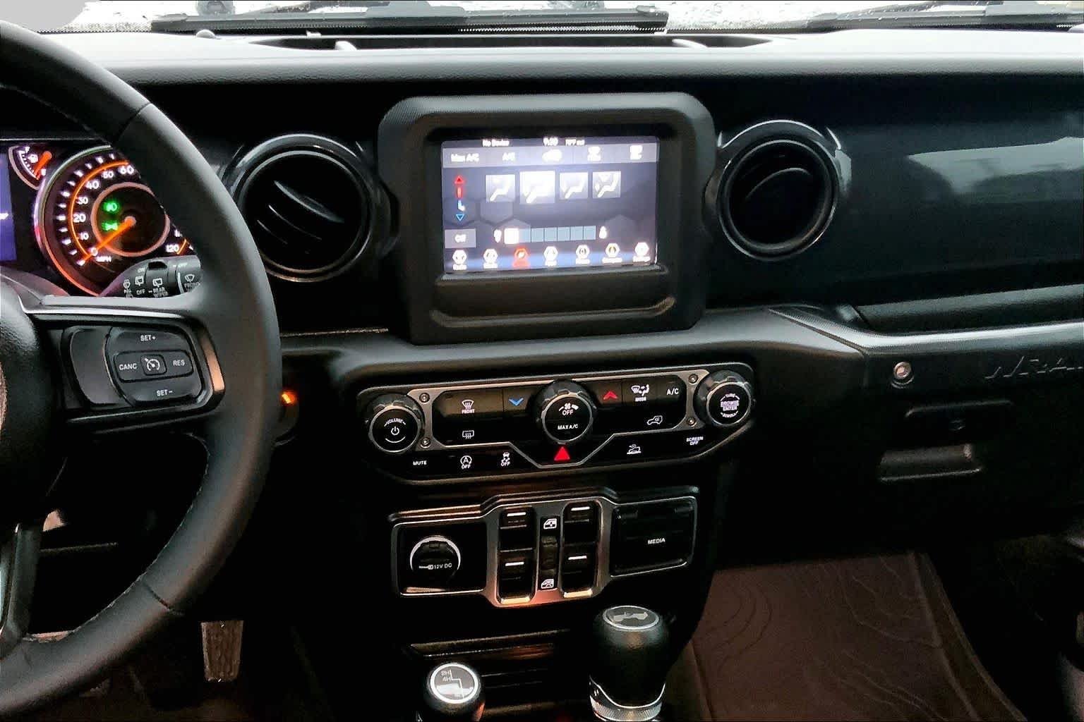 Used 2023 Black Clearcoat Jeep Sport Altitude image 8