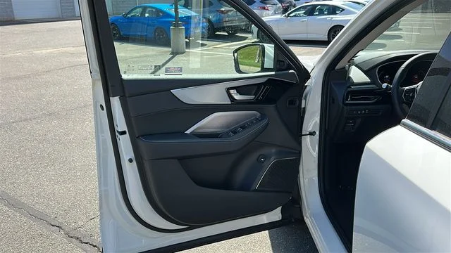New 2026 White Acura Technology Package image 8