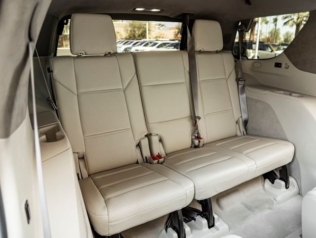 Used 2023 Galactic Gray Metallic Cadillac Sport Platinum image 39