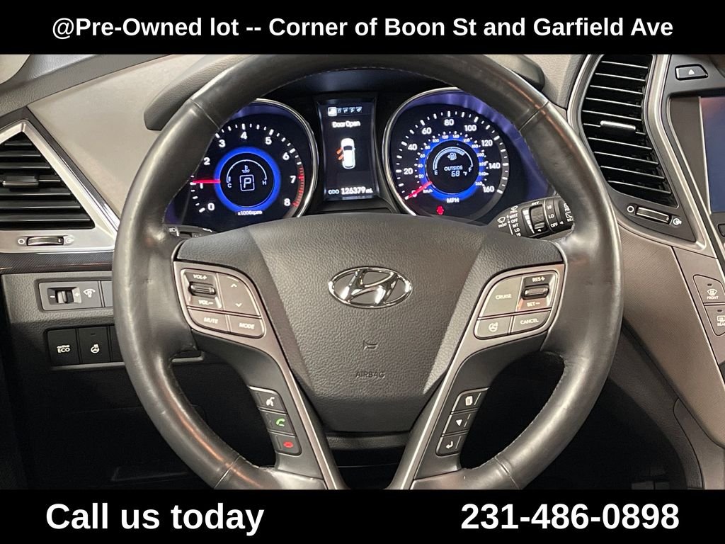 Used 2014 Gray Hyundai Base image 20