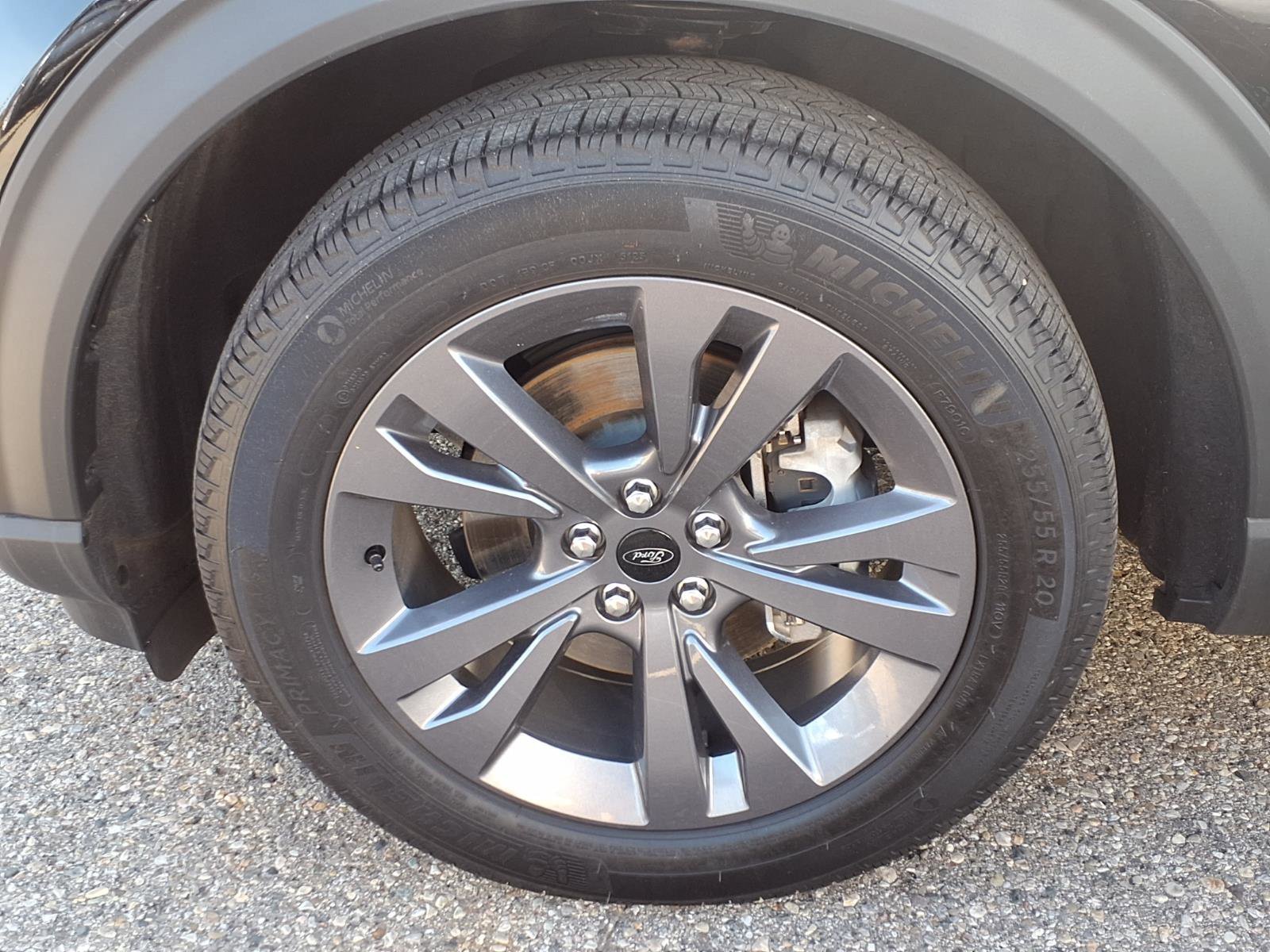 Certified Used 2024 Agate Black Metallic Ford XLT image 30