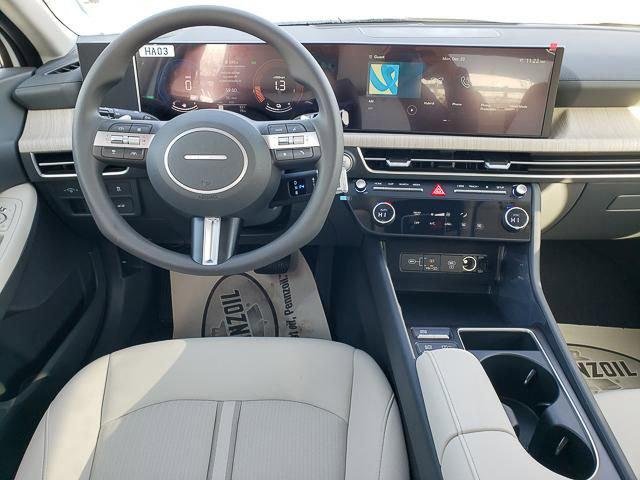New 2026 White Hyundai Blue image 18