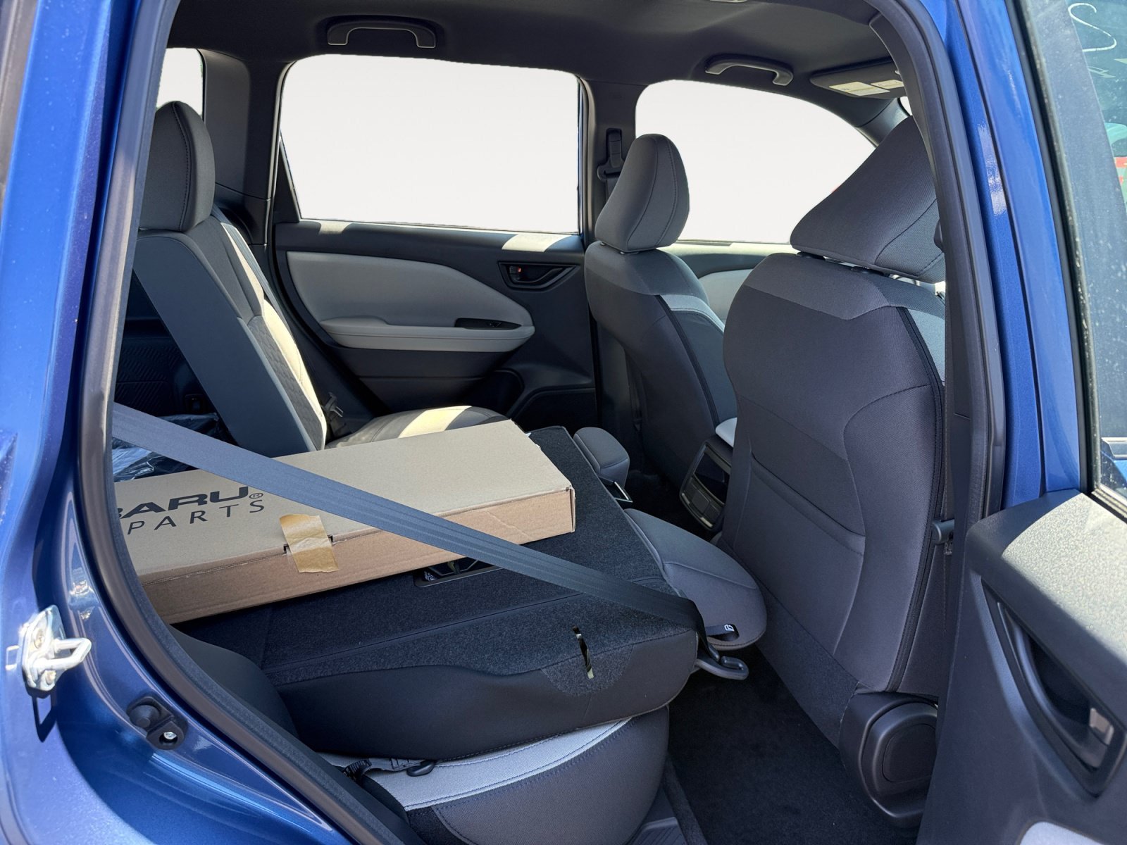 New 2026 DAYBREAK BLUE PEARL Subaru Standard Model image 18