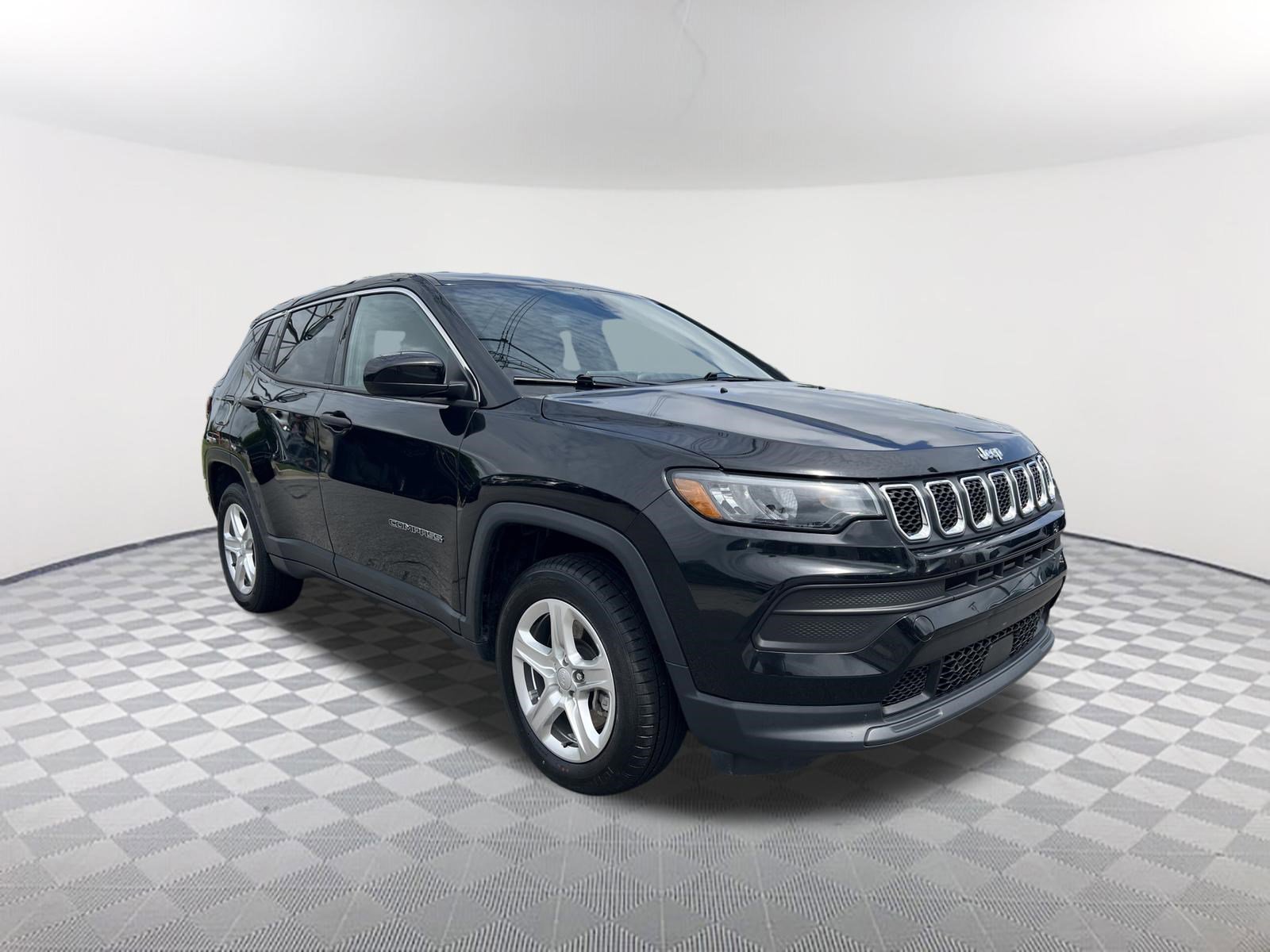 Used 2023 Diamond Black Crystal Pearlcoat Jeep Sport image 3