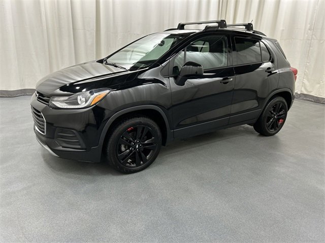 Used 2021 Chevrolet Trax LT with VIN KL7CJPSB3MB342762 for sale in Waterbury, CT