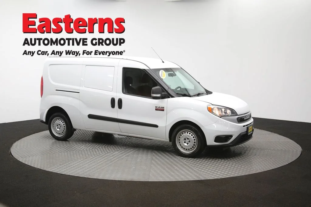 Used 2022 White Ram Base image 45