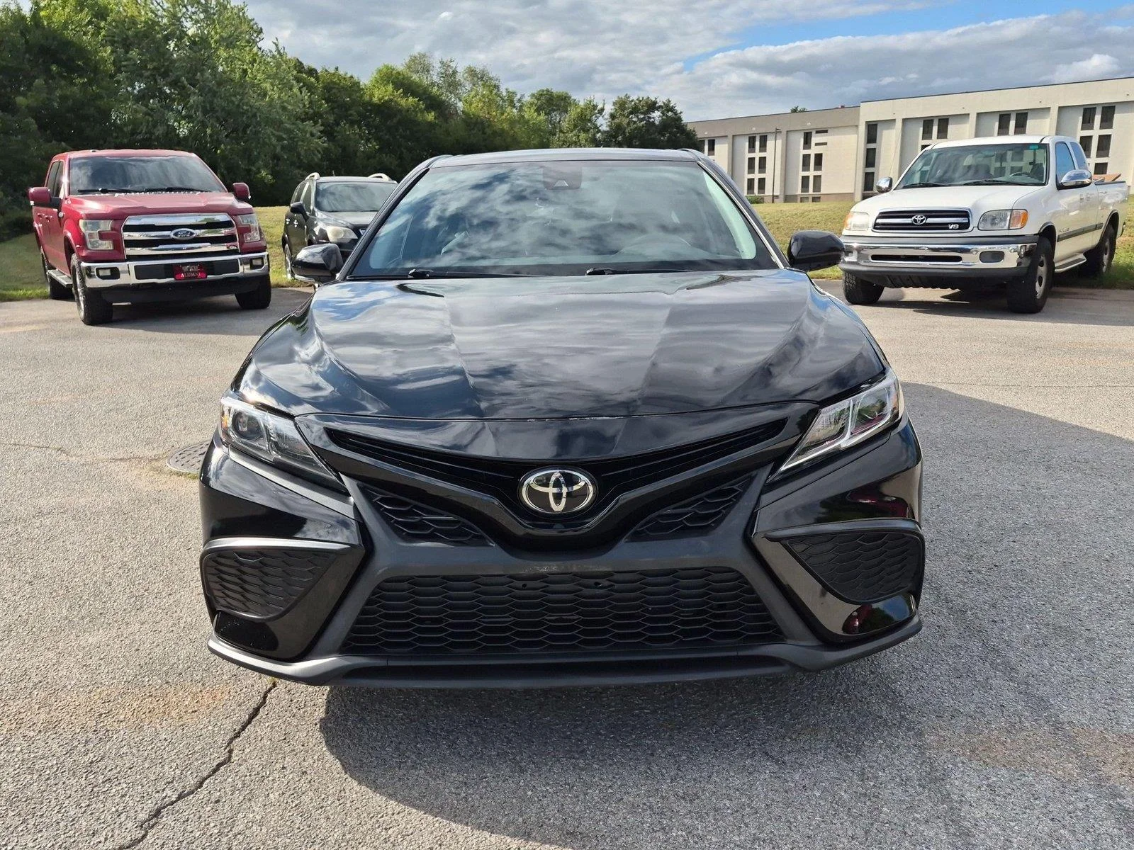 Used 2024 Midnight Black Metallic Toyota SE image 8