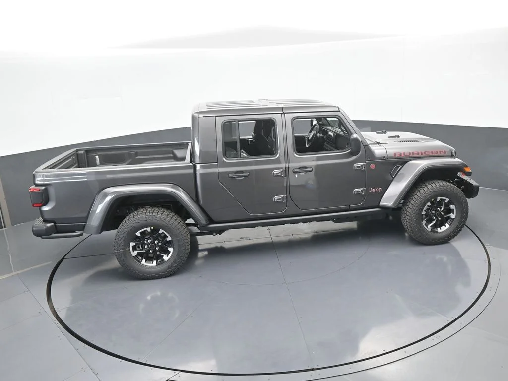 New 2026 Granite Crystal Metallic Clear-Coat Exterior Paint Jeep Rubicon X image 50