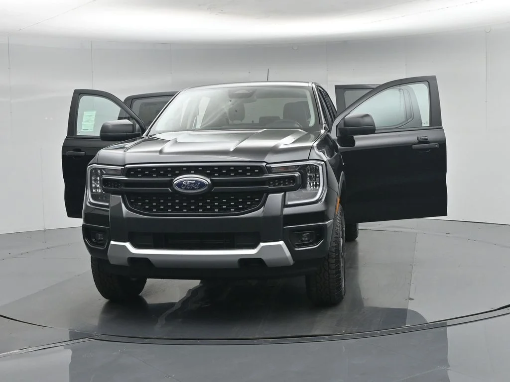 New 2026 Black Ford XLT image 28